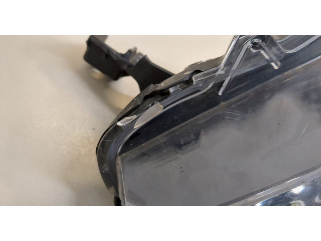 Фара передняя  Mitsubishi Eclipse Cross 2017- левая 