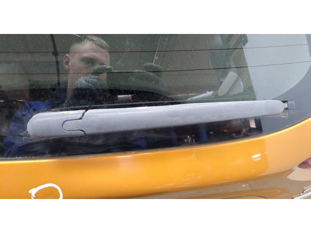 Замок багажника Ford Escape 2012-2015