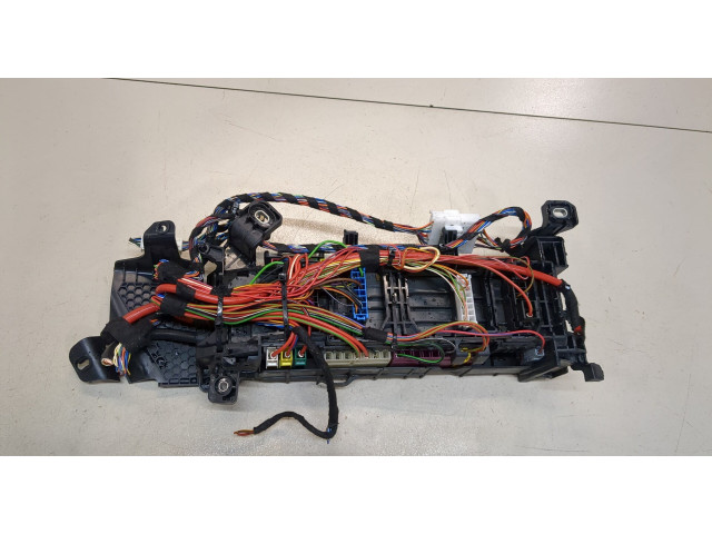 Блок предохранителей  Mercedes A W176 2012-2018      A2466840337   