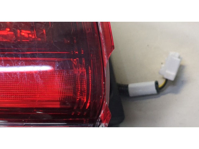 Задний фонарь Nissan Rogue 2014-2020
