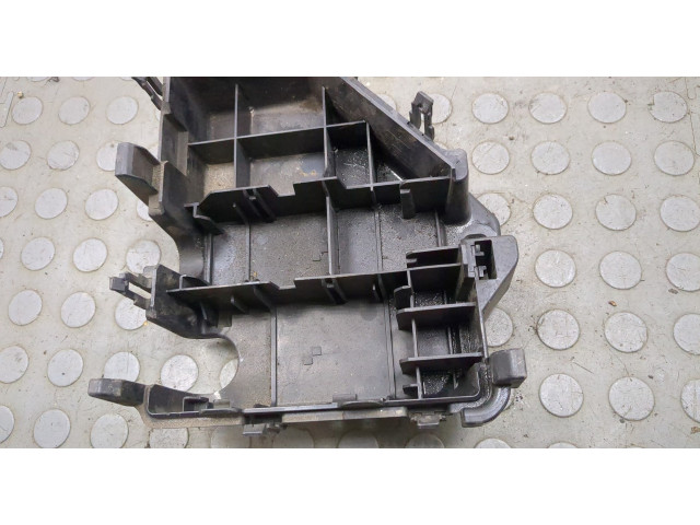 Корпус блока предохранителей  Cadillac CTS 2007-2014      25954993   