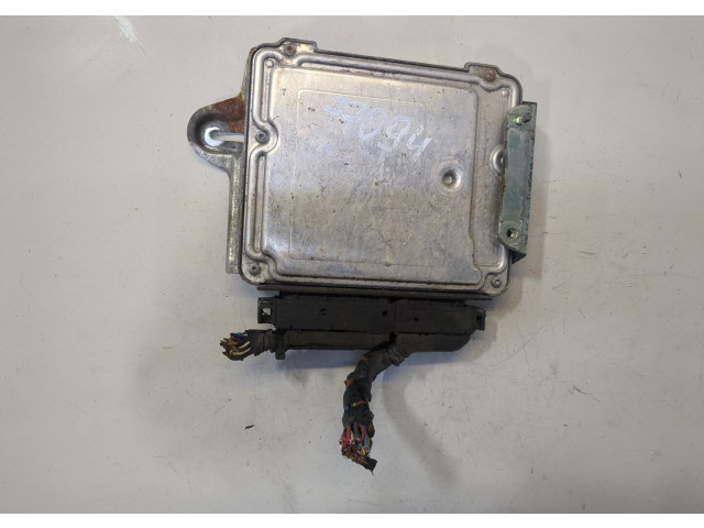 Блок управления двигателем  Toyota Yaris 2005-2011     