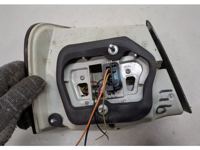 Задний фонарь          