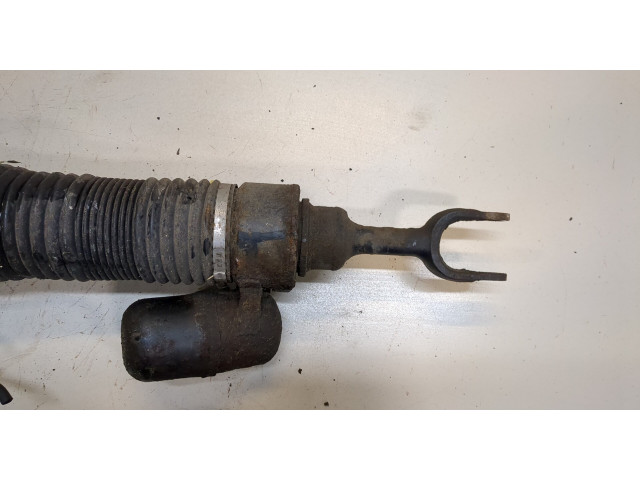 Стойка амортизатора  Volkswagen Phaeton 2002-2010      