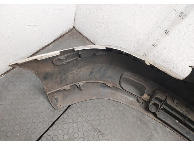 Бампер  Volvo V70 2001-2008 передний   