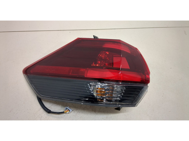 Задний фонарь          