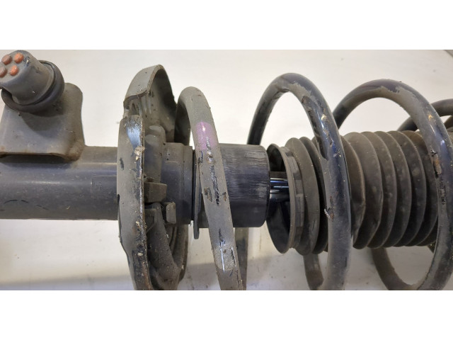 Стойка амортизатора  Mazda 3 (BP) 2019-2025 BDEN3490XB     