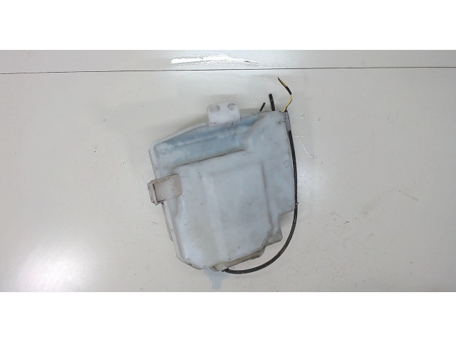 Бачок омывателя  Jeep Liberty 2002-2006 5066867AA    2.5