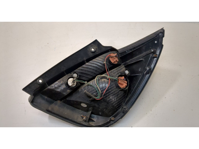 Задний фонарь          