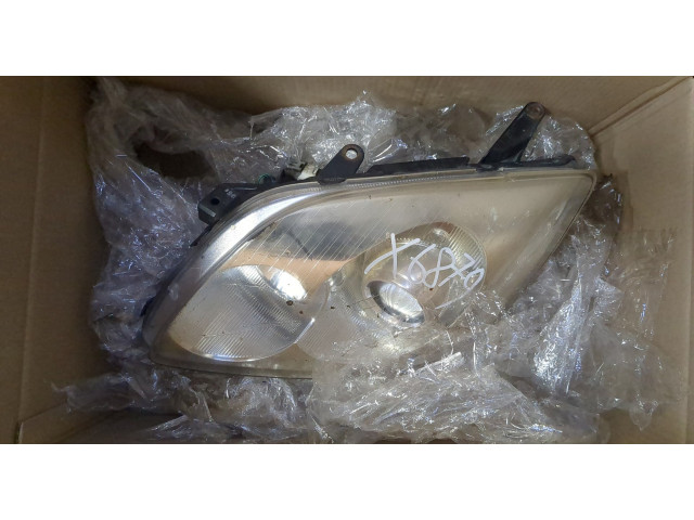 Фара передняя  Toyota Avensis 2 2003-2008 левая 