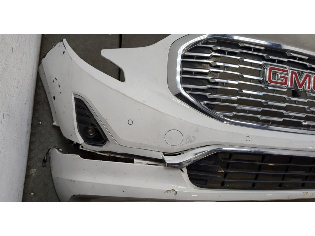 Бампер GMC Terrain 2017- передний