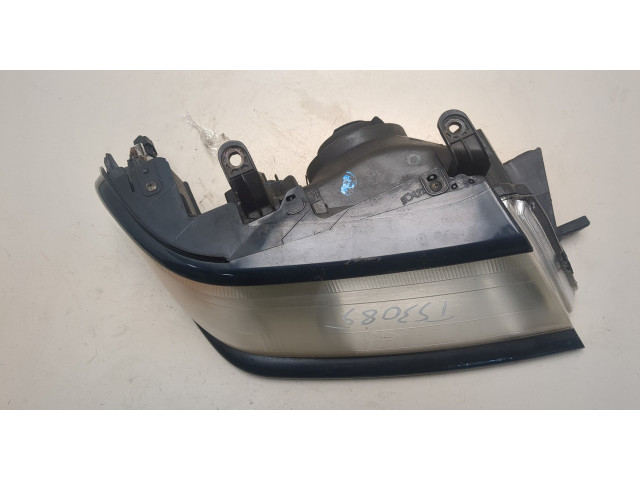 Фара передняя Mitsubishi Montero Sport / Pajero Sport 1996-2008 правая