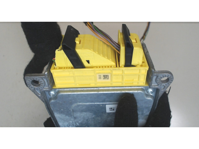 Блок управления подушками безопасности  Mercedes S W221 2005-2013     