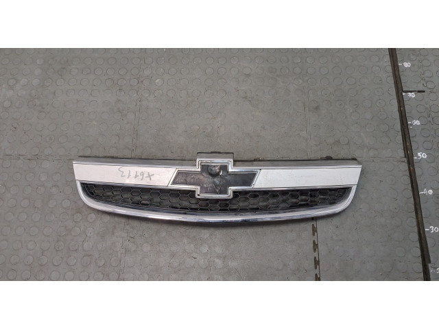 Решетка радиатора  Chevrolet Captiva 2006-2011          96442717