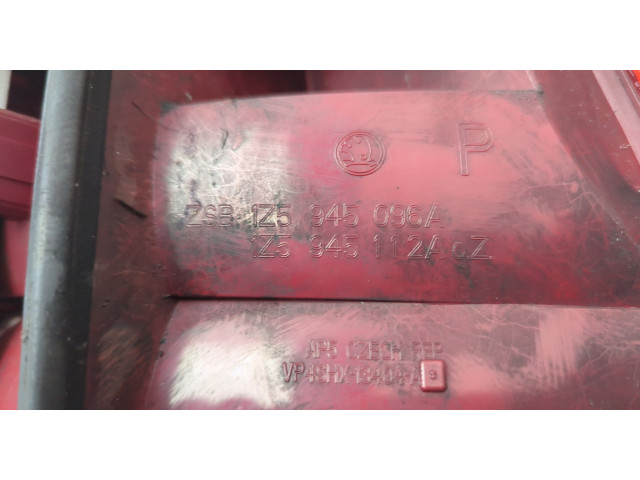 Задний фонарь