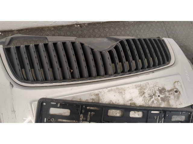 Бампер Skoda Fabia 2007-2014 передний