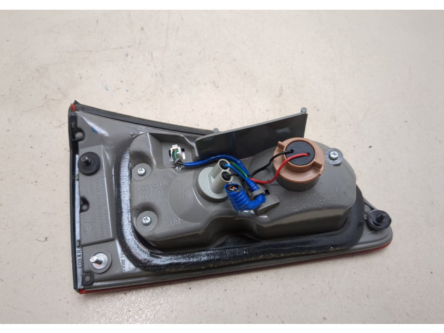 Задний фонарь