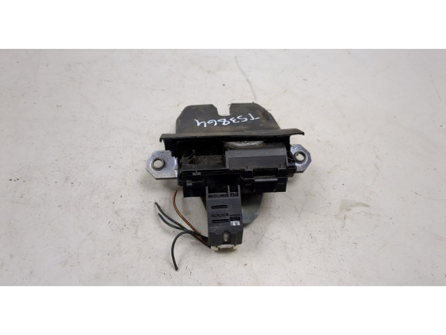 Замок багажника  Volvo S60 2010-2018       