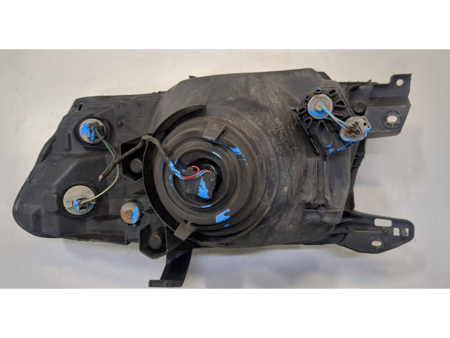 Фара передняя Mitsubishi Pajero / Montero 2000-2006 правая