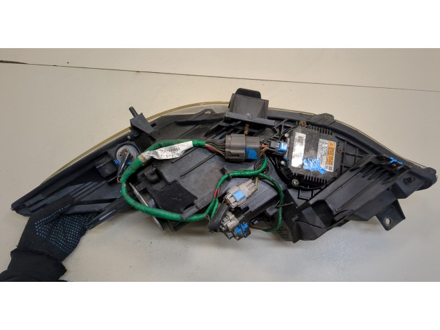 Фара передняя Mazda 3 (BL) 2009-2013 правая