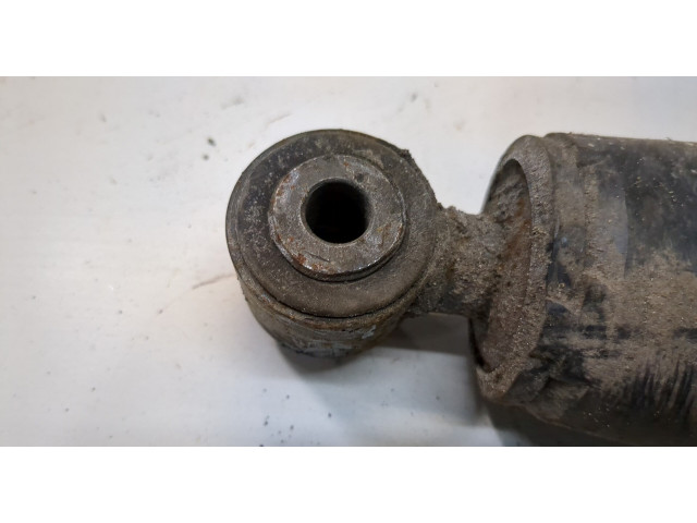 Стойка амортизатора  Volkswagen Transporter 5 2003-2009      