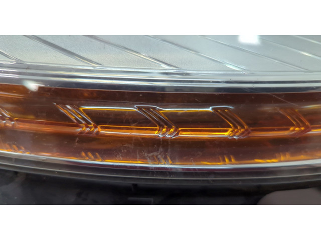 Фара передняя  Citroen C4 Picasso 2006-2013 правая 