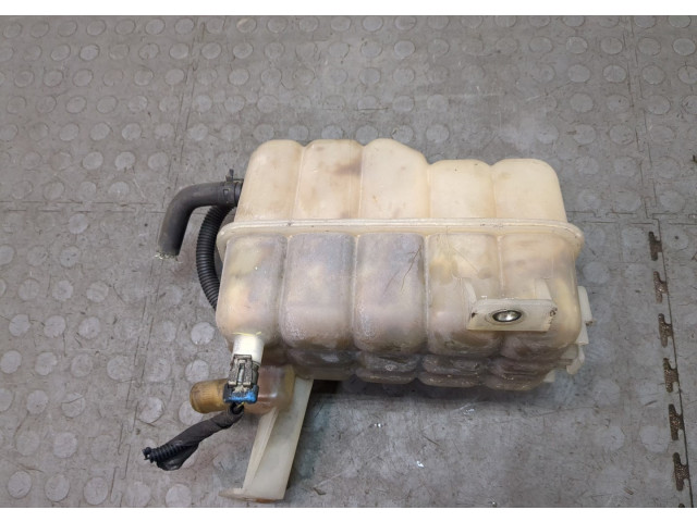 Бачок расширительный Hummer H2 19353731, 15203949