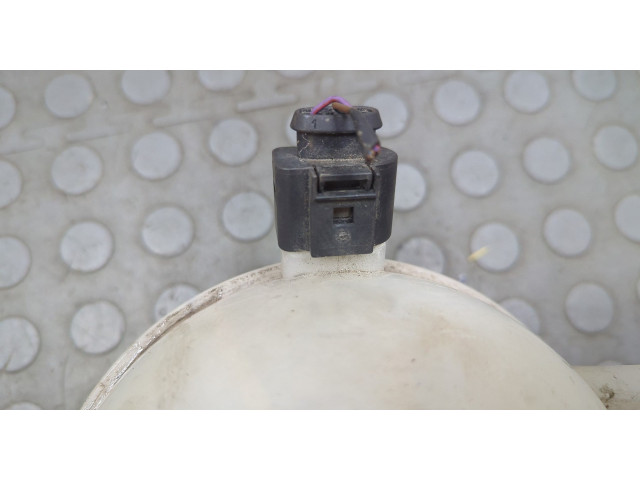 Бачок расширительный Volkswagen Passat 6 2005-2010