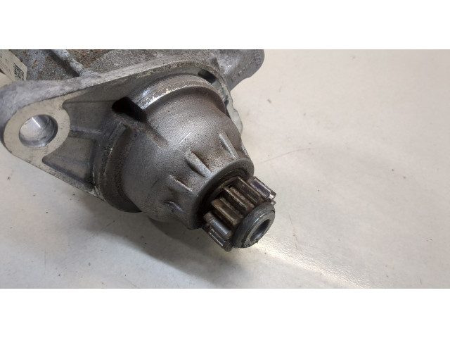 Стартер Volkswagen Jetta 7 2018- 1.4 0AM911023N