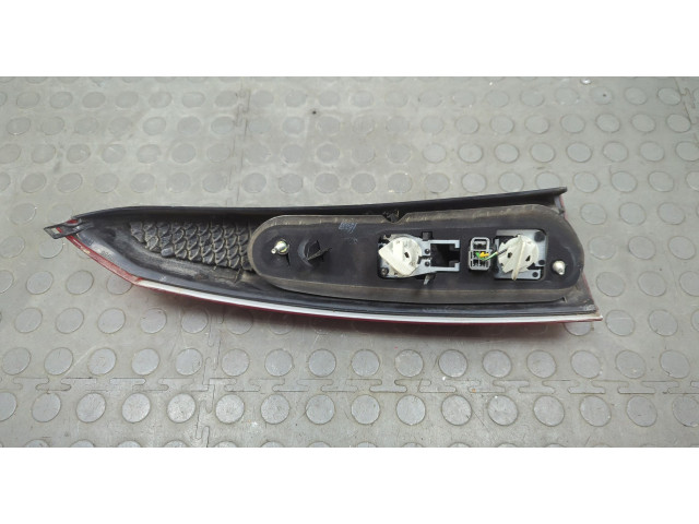 Задний фонарь          