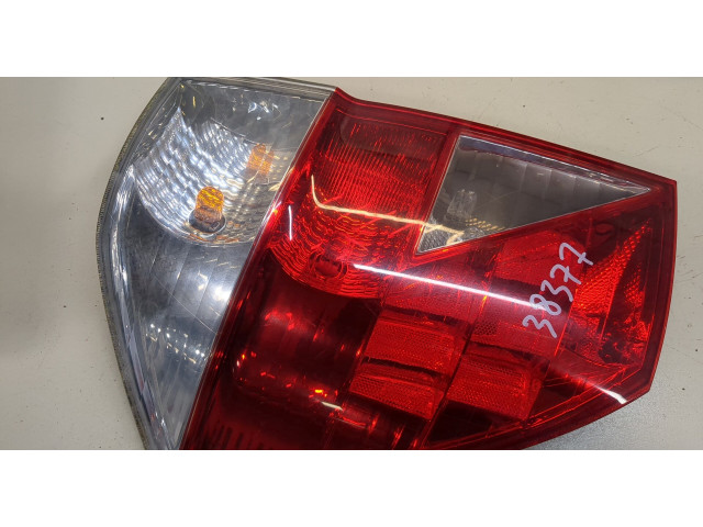 Задний фонарь Honda FRV