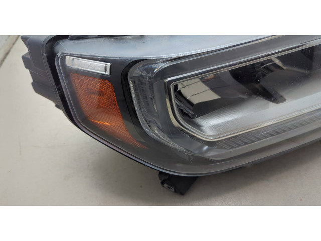 Фара передняя GMC Acadia 2019-2025 правая