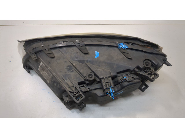 Фара передняя Volvo V70 2007-2013 правая