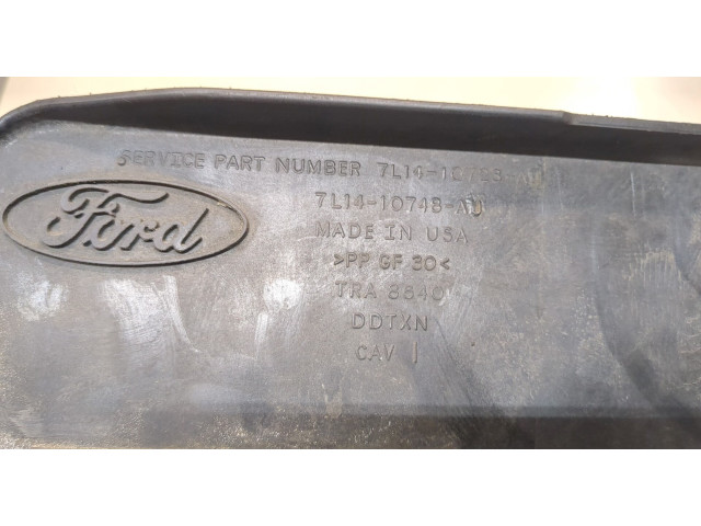 Бачок омывателя  Ford Expedition 2006-2014     5.4