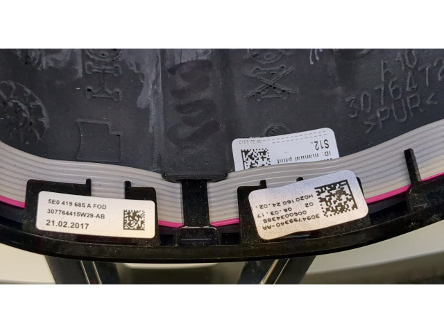 Руль  Skoda Yeti 2013-2018            