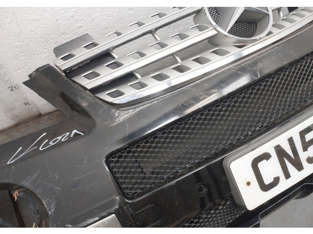 Решетка радиатора Mercedes ML W164 2005-2011