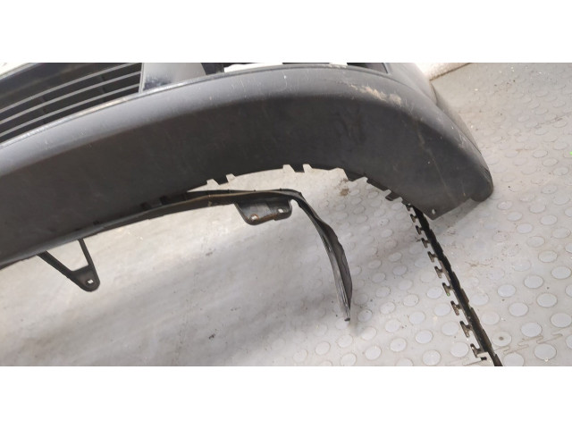 Бампер Volkswagen Golf 5 2003-2009 передний