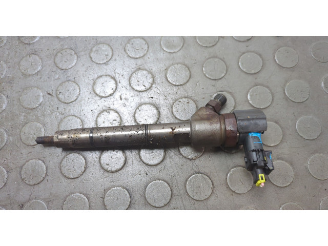 Форсунка топливная  KIA Ceed 2007-2012    0445110320     