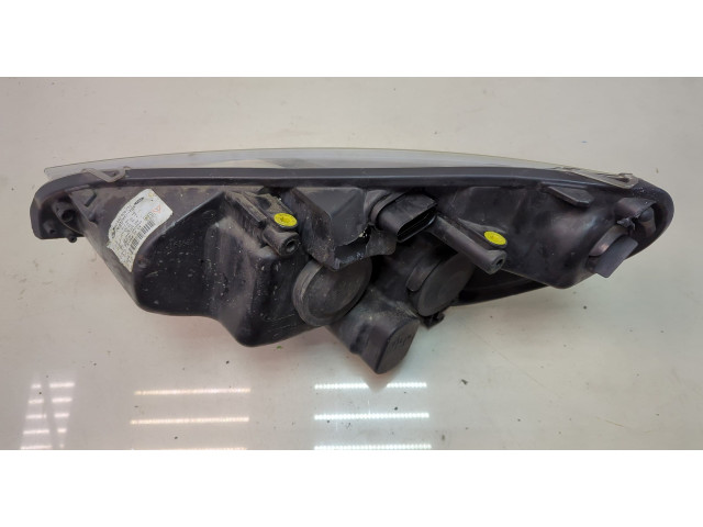 Фара передняя Ford Galaxy 2006-2010 правая