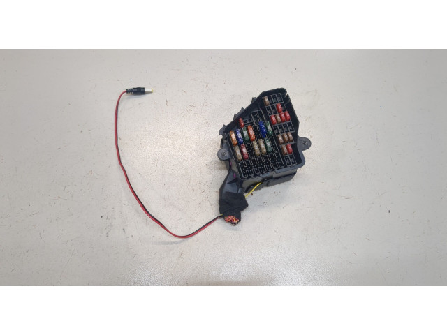 Блок предохранителей  Audi A6 (C6) 2005-2011         