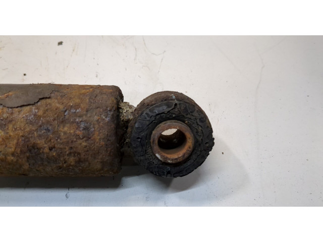 Стойка амортизатора Chevrolet Tahoe 2006-2014