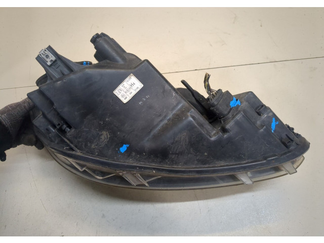 Фара передняя  Volkswagen Caddy 2010-2015 левая 