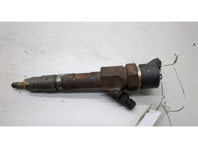 Форсунка топливная Mitsubishi Carisma 1995-2004 MW30644276