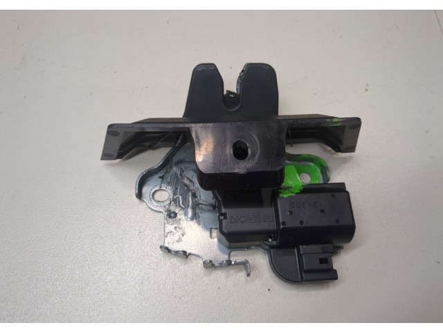 Замок багажника  Lexus GS 2011-2015       