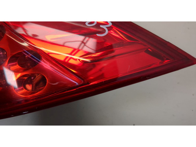 Задний фонарь          