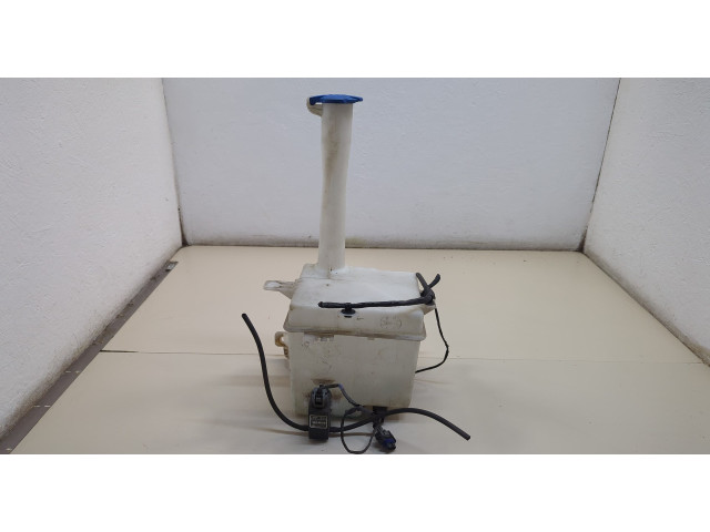 Бачок омывателя  KIA Carens 2006-2012    