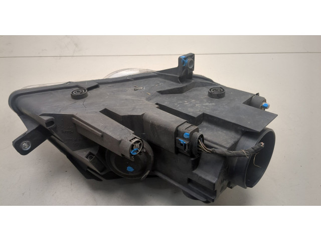 Фара передняя  Volkswagen Passat 6 2005-2010 левая 