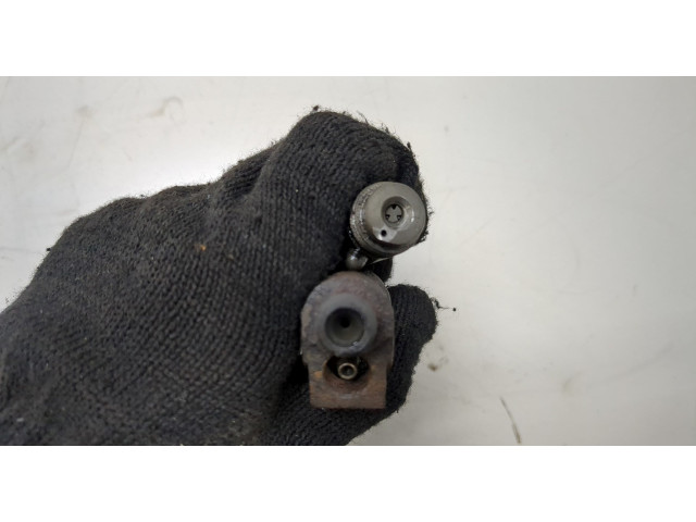 Форсунка топливная Saab 9-5 1997-2005 5342423