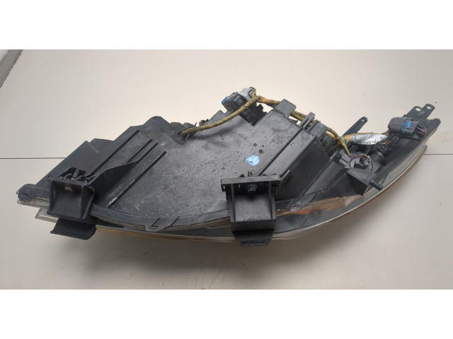 Фара передняя Mazda 3 (BL) 2009-2013 правая