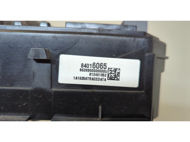 Блок предохранителей  Chevrolet Volt 2015-2019      84016065   